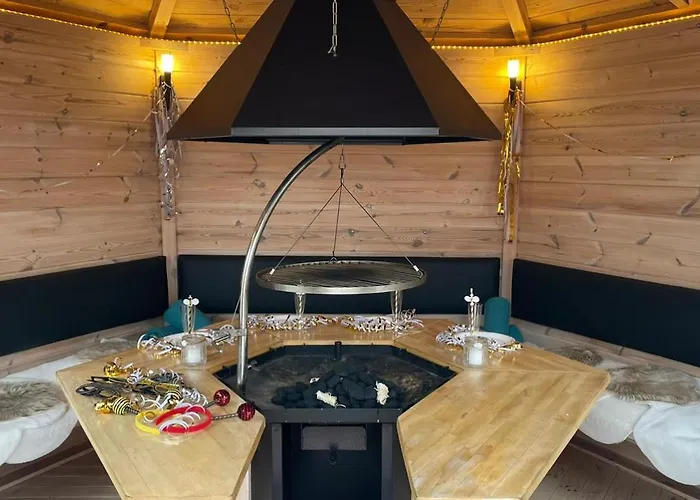 Апартаменты Gruppenurlaub Mit Viel Platz Und Doch Mit Privatsphaere Цинновиц